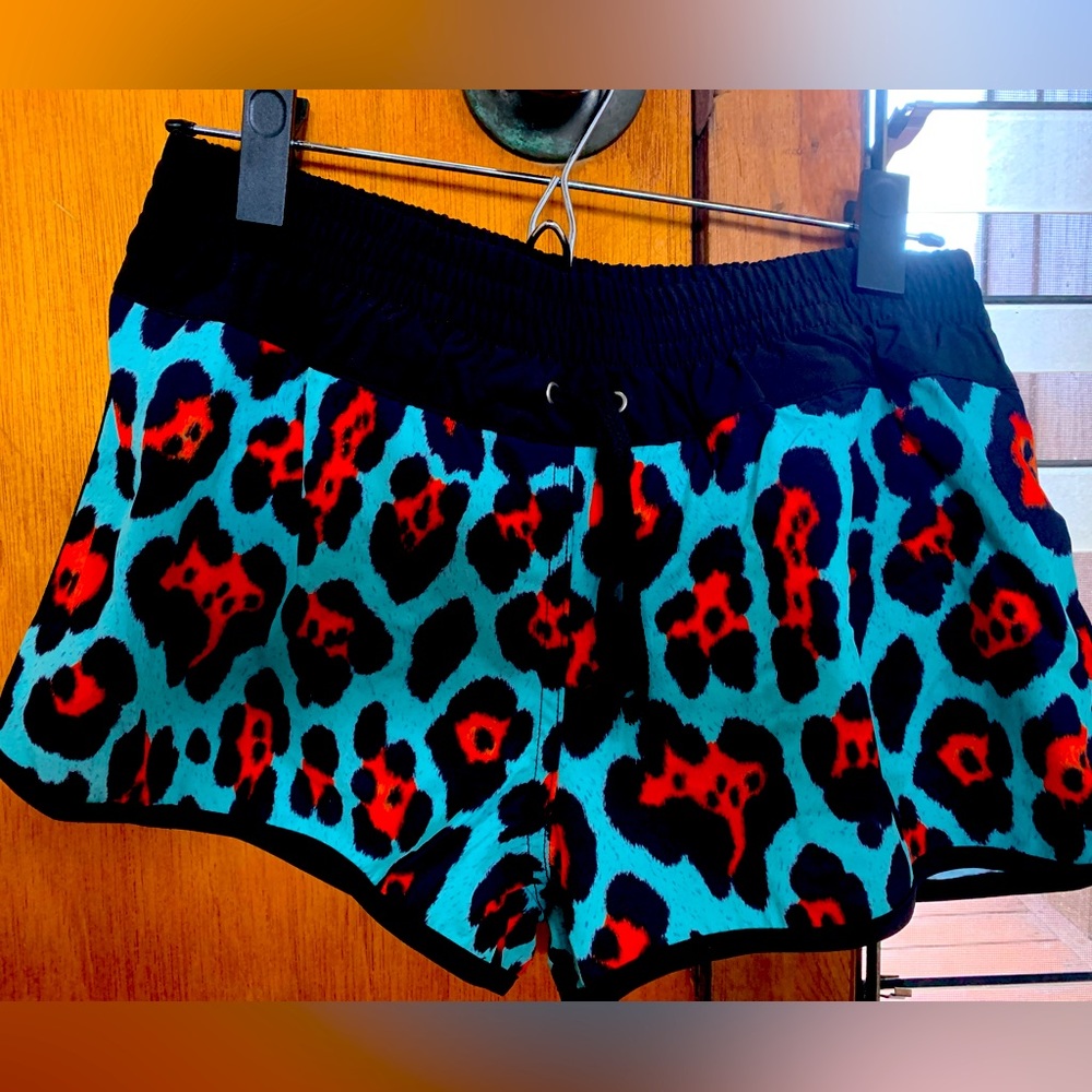 SaltyCoconuts run shorts